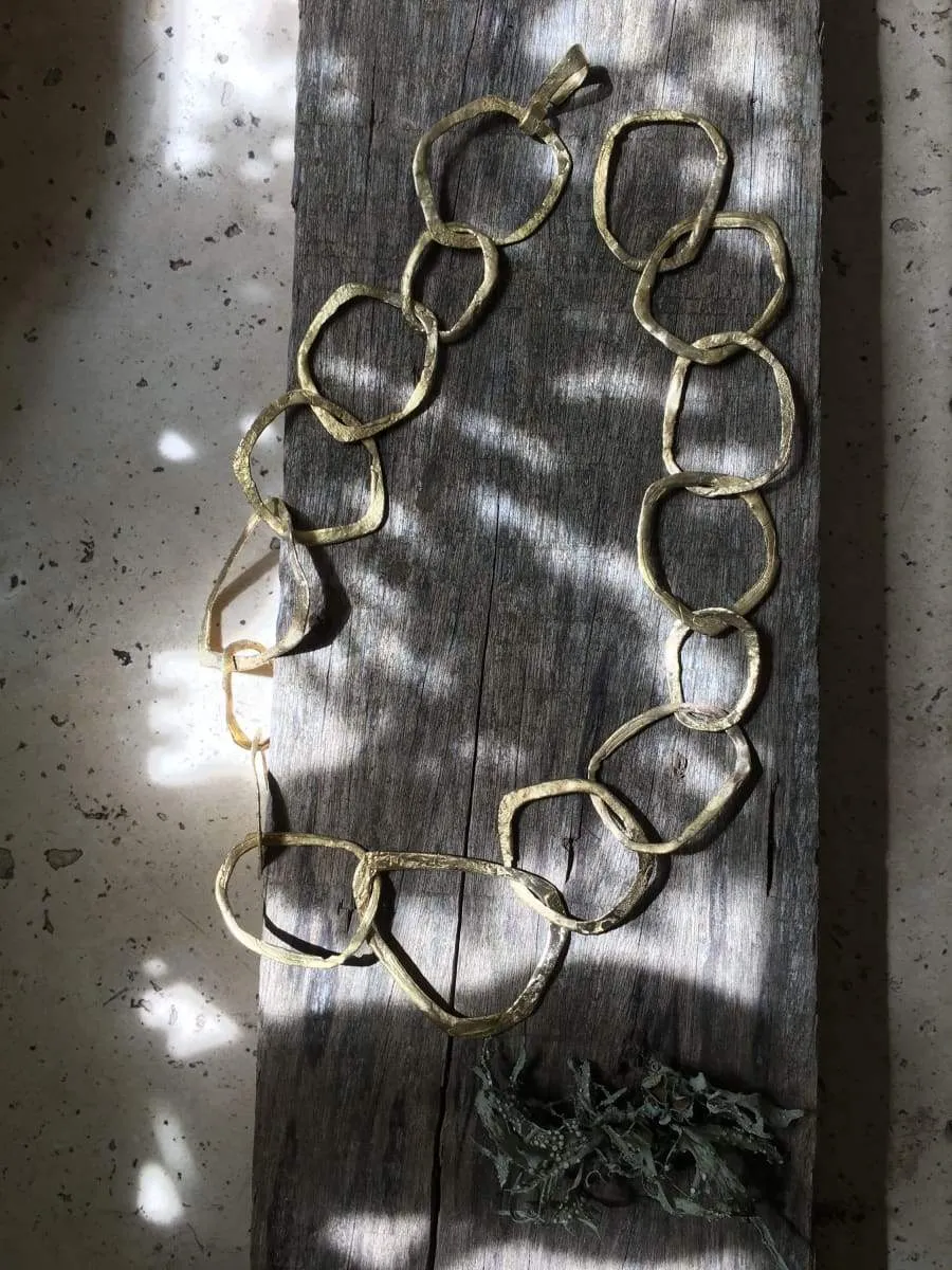 chain golden organic necklace