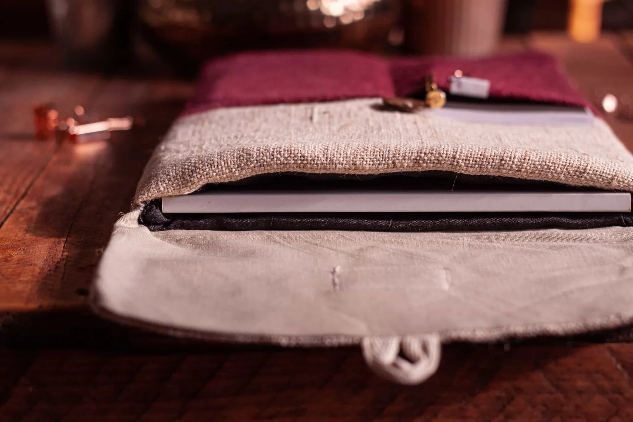 Handmade Hemp Tablet & E-Reader Universal Case Bag | Burgundy