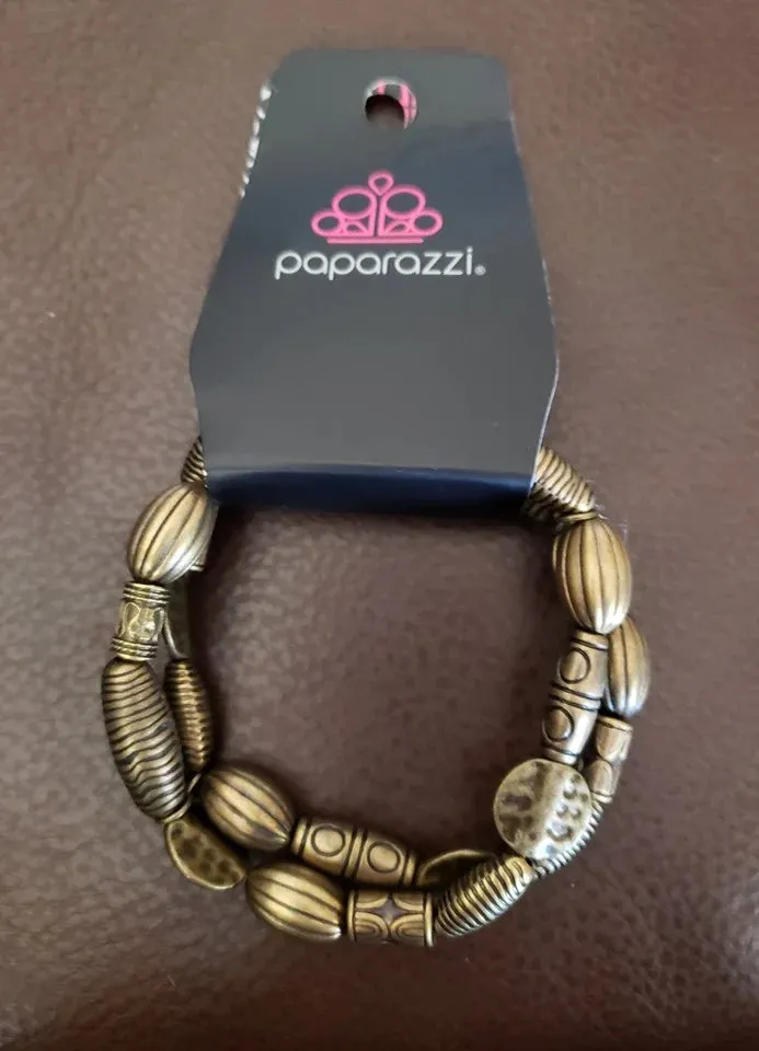 Paparazzi Accessories  - The Spice Wildlife #B730 Peg - Brass Bracelet