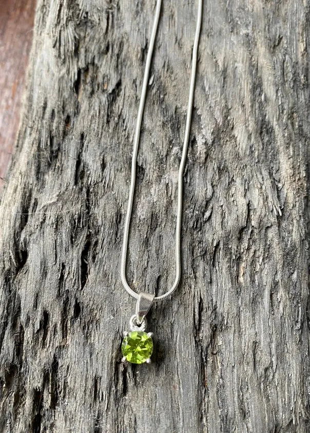 Solid Silver Peridot Pendant & Chain