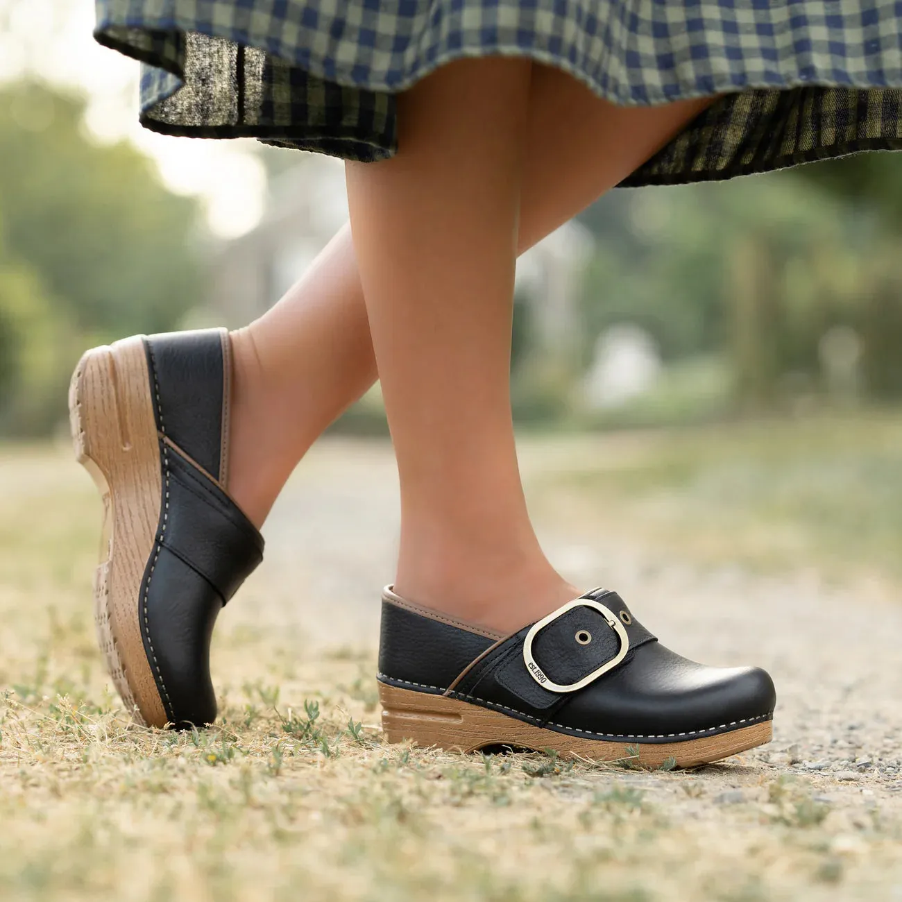 Women's Dansko Pearson Clogs Color: Black